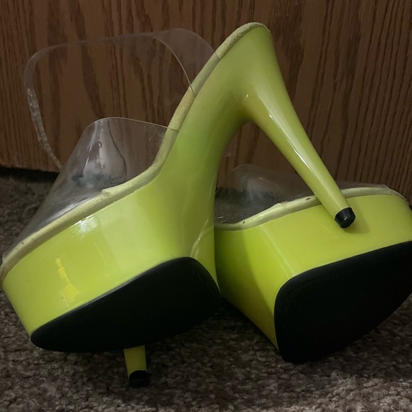 Hella Heels 6in Stiletto Rhylie Electric Highlighter Neon Yellow Green Pole Club - Picture 8 of 8